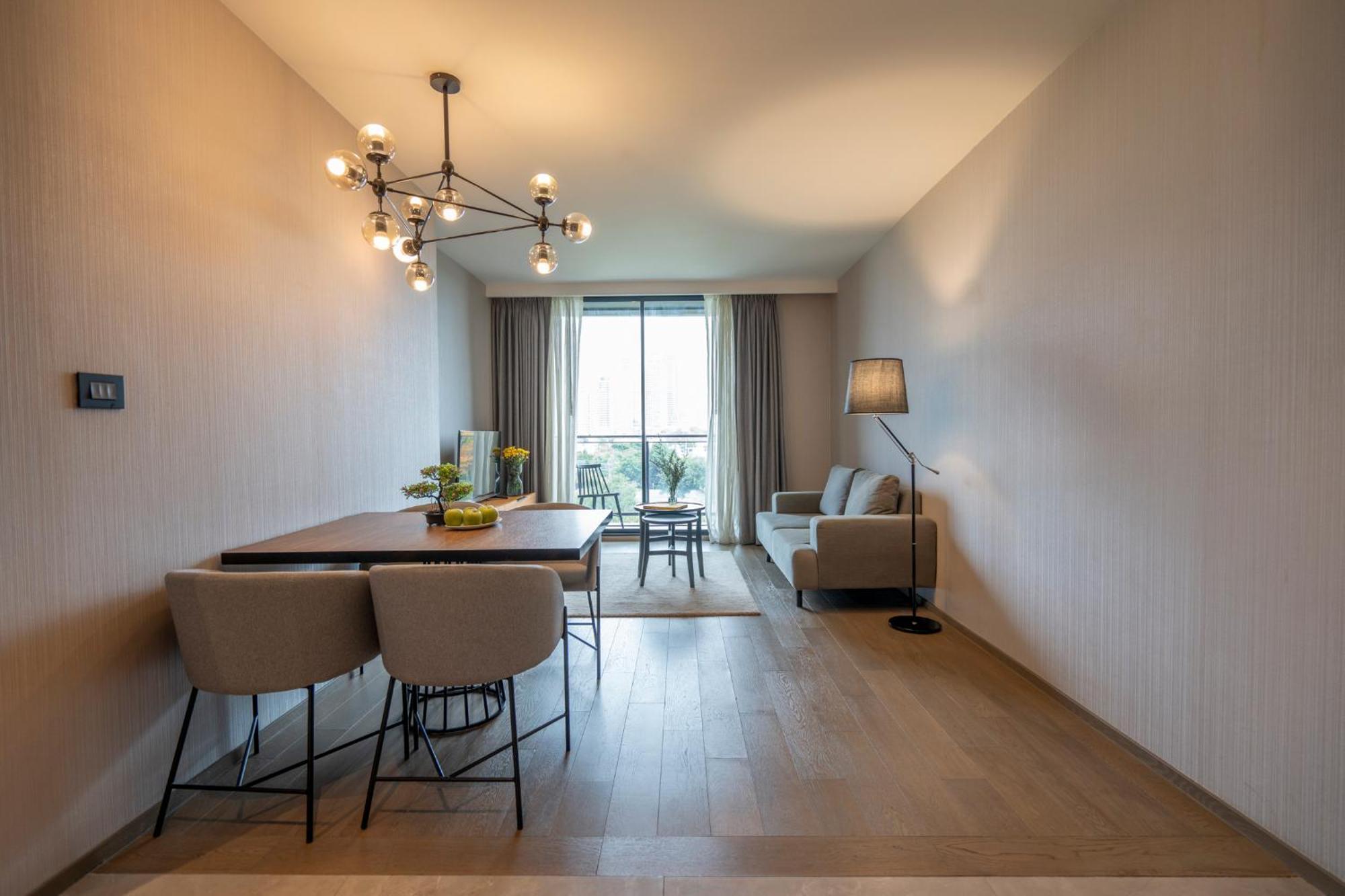 Walton Suites Sukhumvit Bangkok Rum bild
