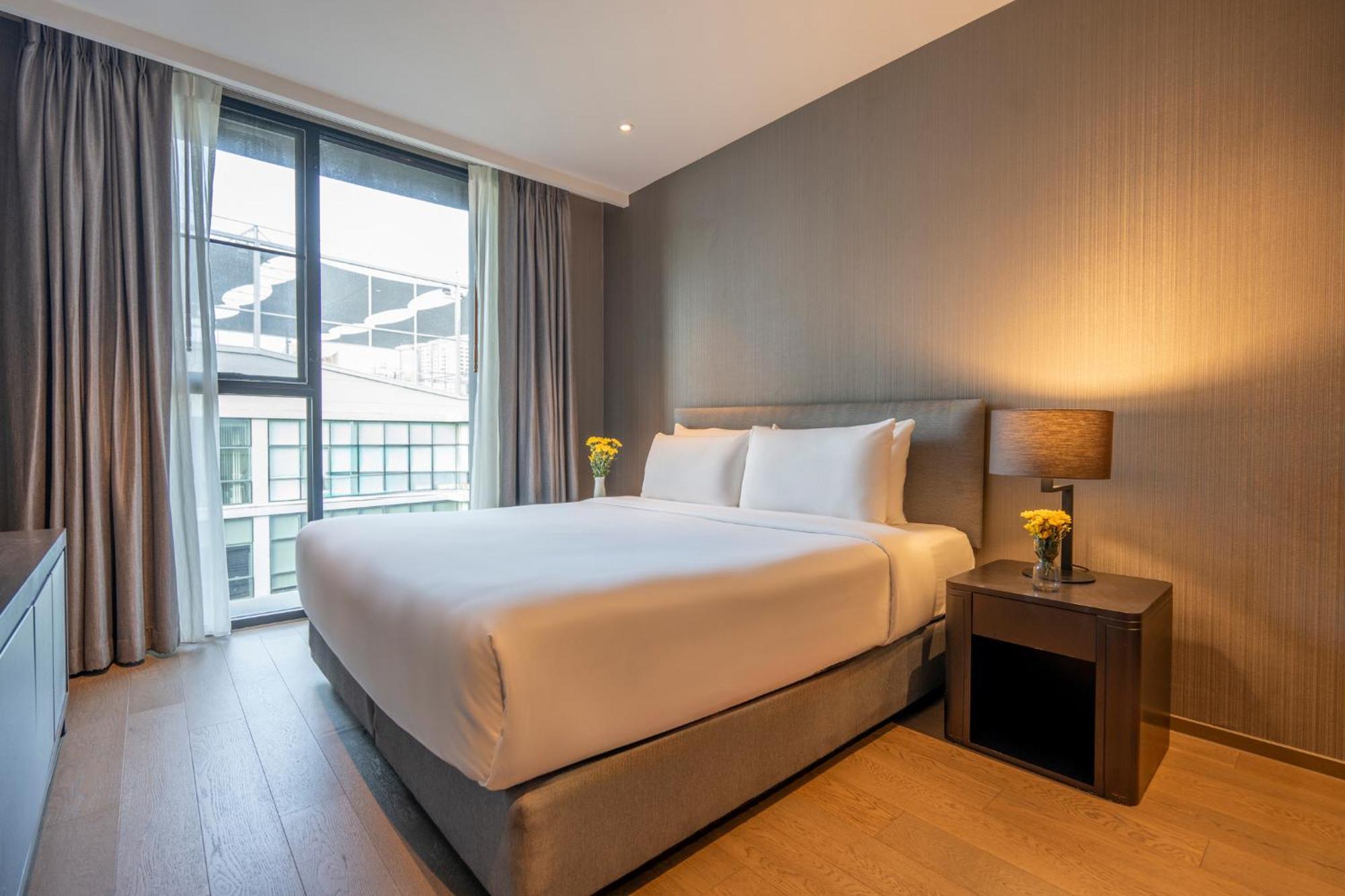 Walton Suites Sukhumvit Bangkok Exteriör bild