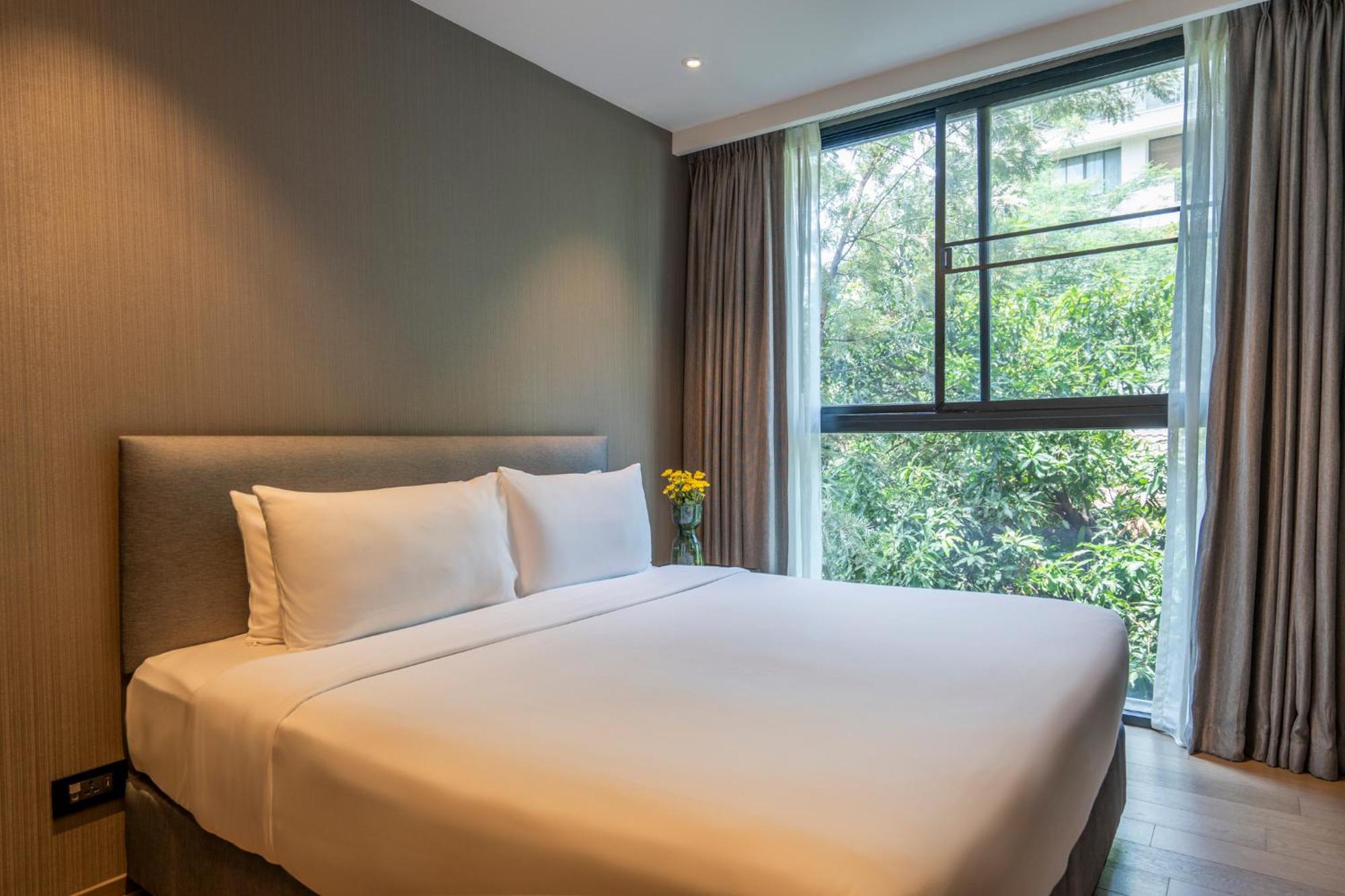 Walton Suites Sukhumvit Bangkok Exteriör bild