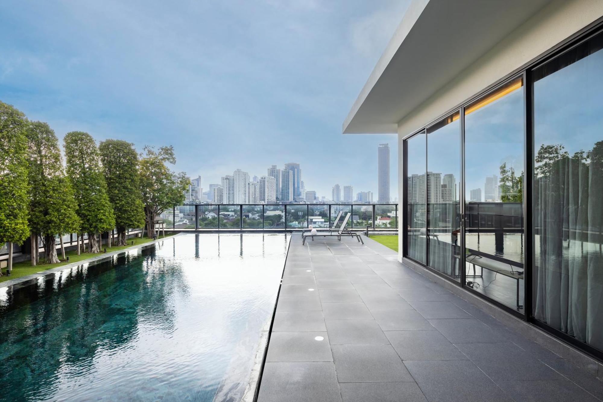 Walton Suites Sukhumvit Bangkok Exteriör bild